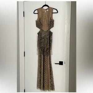 VENUS Black and Cream Backless Dress